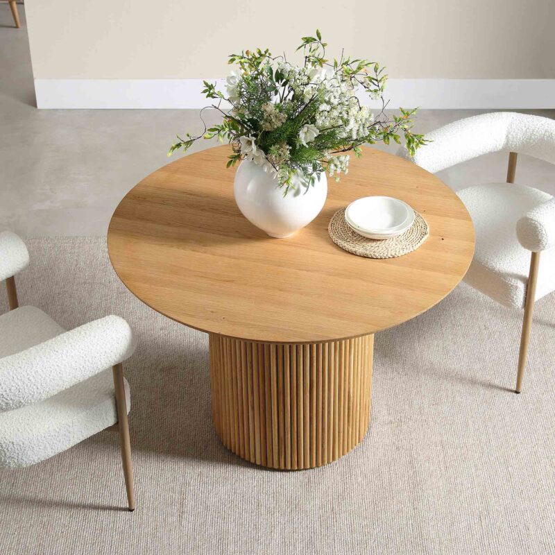 Maru Round Oak Pedestal Dining Table, Oak - Image 2