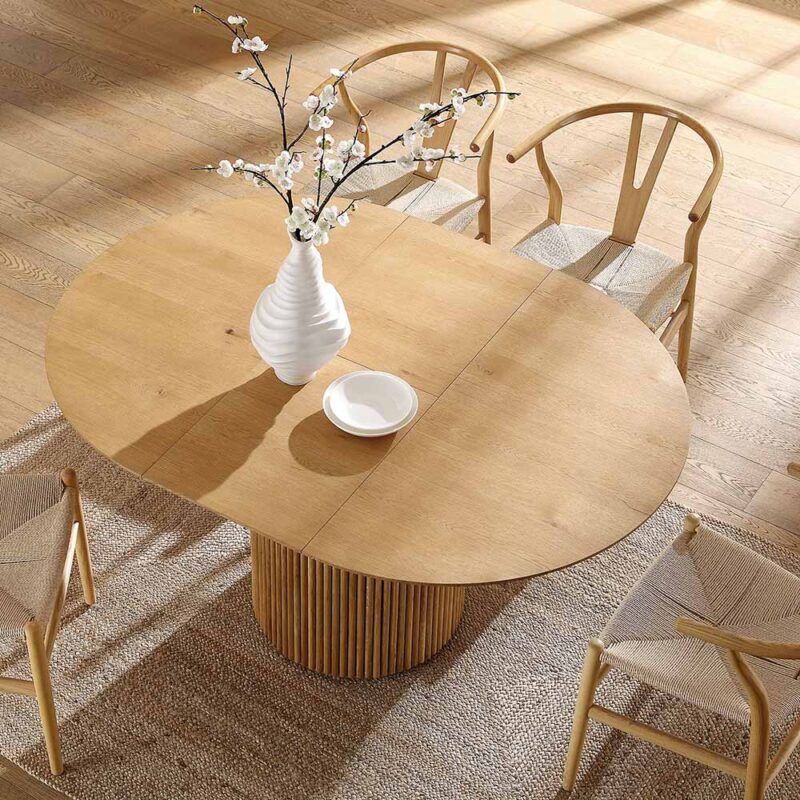 Maru Round 4-6 Seater Extending Oak Pedestal Dining Table, Oak - Image 2