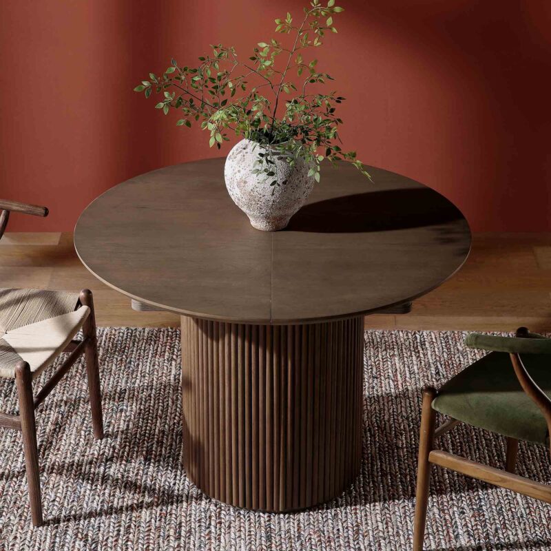 Maru Round 4-6 Seater Extending Oak Pedestal Dining Table, Silver Oak - Image 4