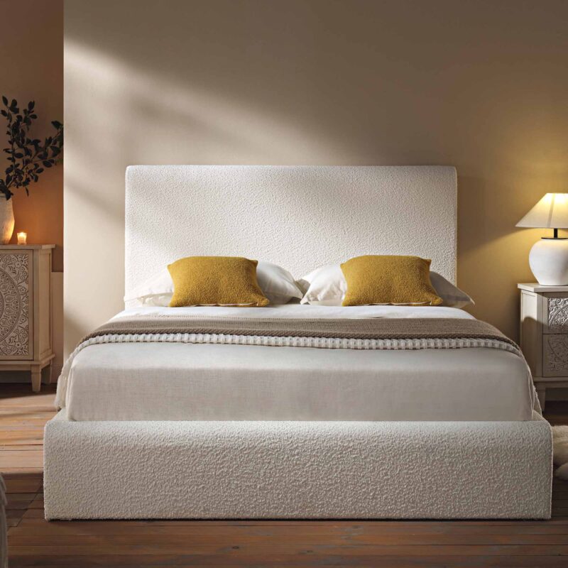 Hampstead Ecru Boucle Curved Bed with 4-Drawer Storage - Image 3