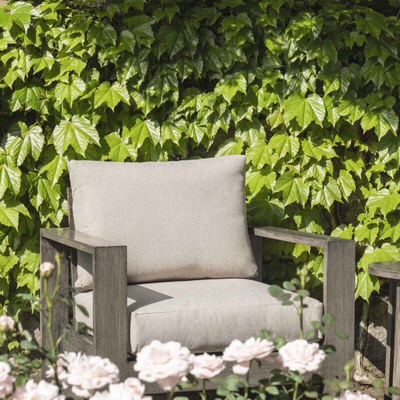 Montrose Aluminium Bistro Set with Side Table, Brushed Silver Oak - Image 3