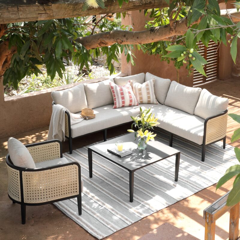Pienza Outdoor Rattan Corner Sofa Set, Oatmeal Fabric with Black Frame - Image 3