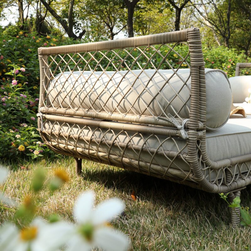 Willowbrook Lattice Weave Rattan Daybed, Natural - Image 7