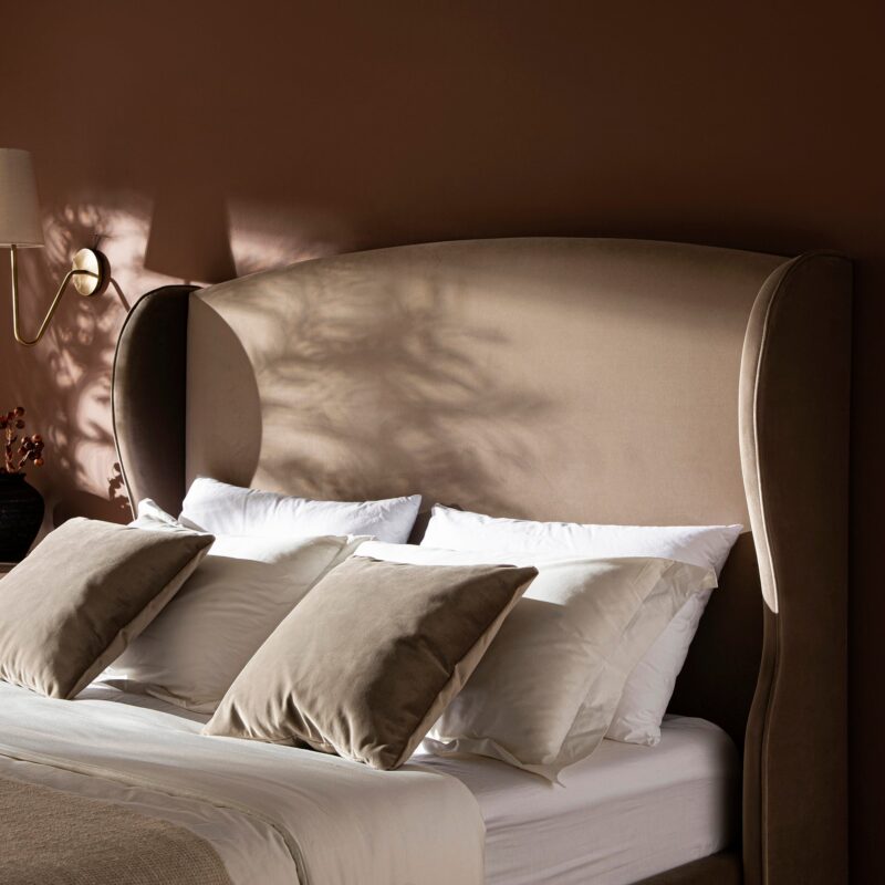 Kimberly Winged Upholstered Storage Bed, Taupe Velvet - Image 5